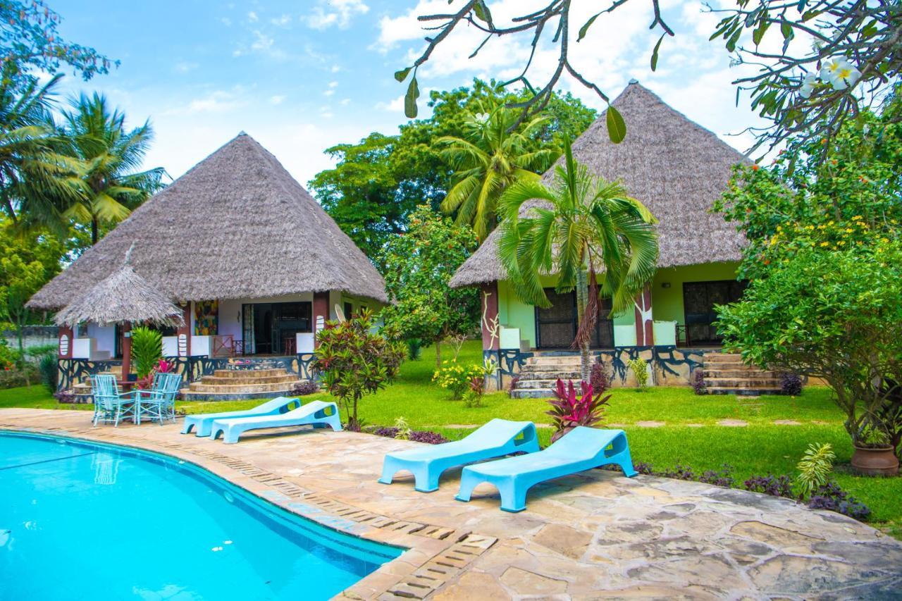 Oasis Diani Beach Villas Kültér fotó