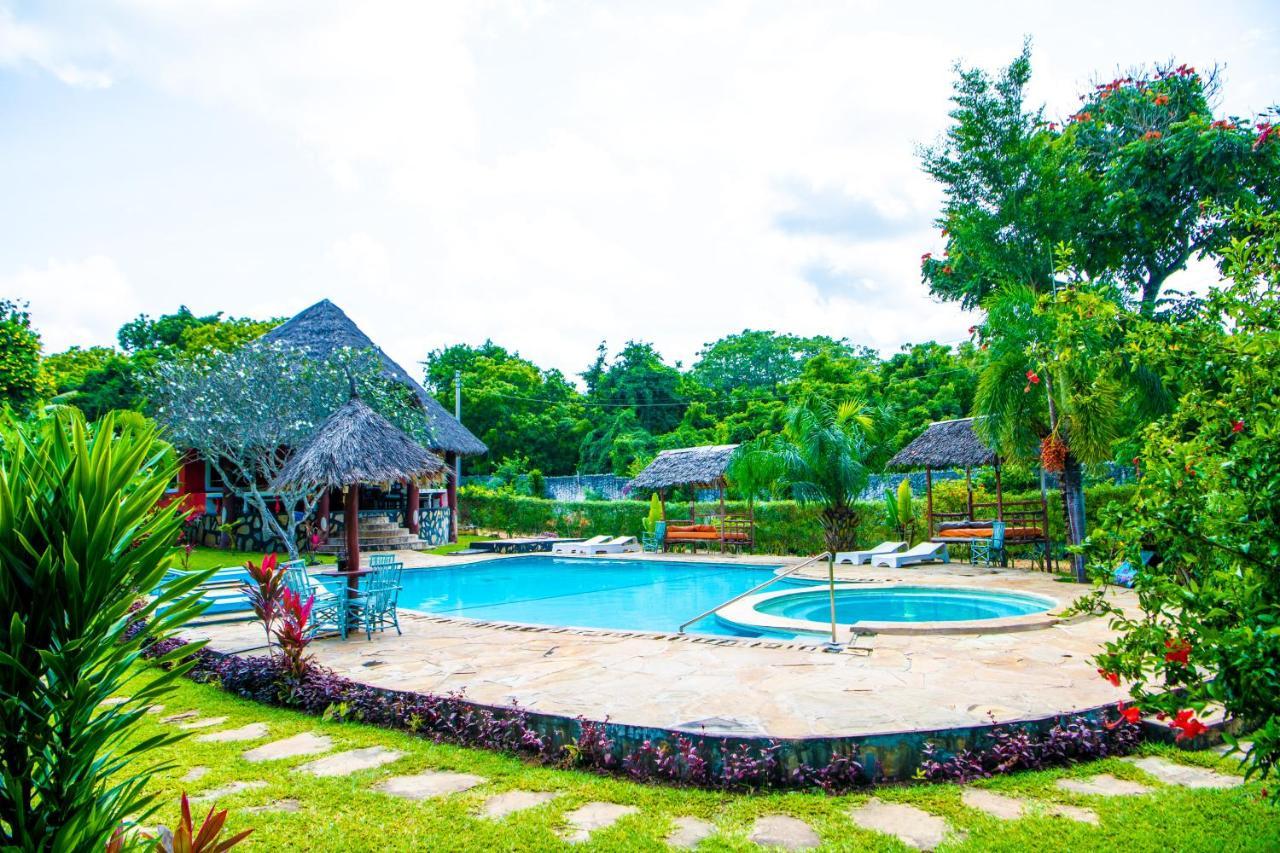 Oasis Diani Beach Villas Kültér fotó