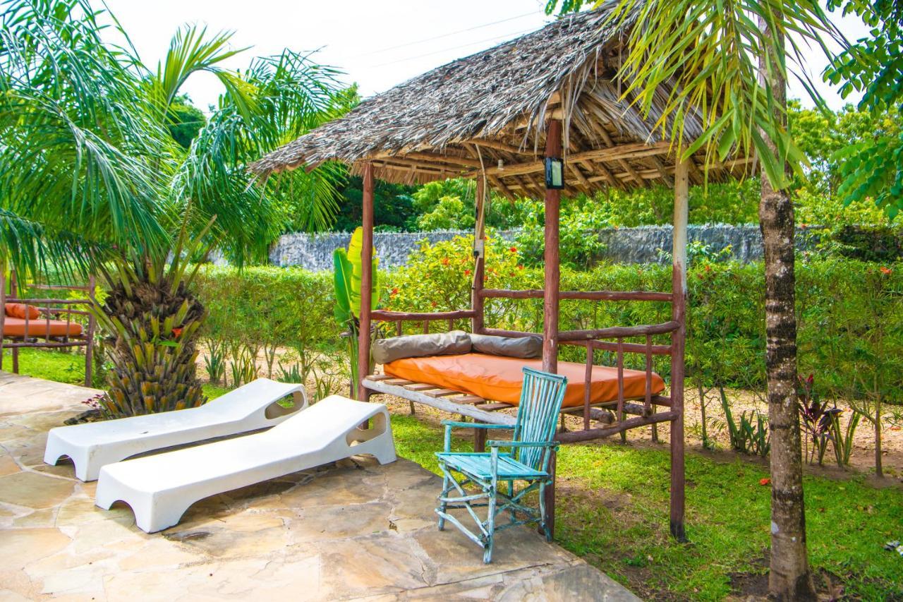 Oasis Diani Beach Villas Kültér fotó