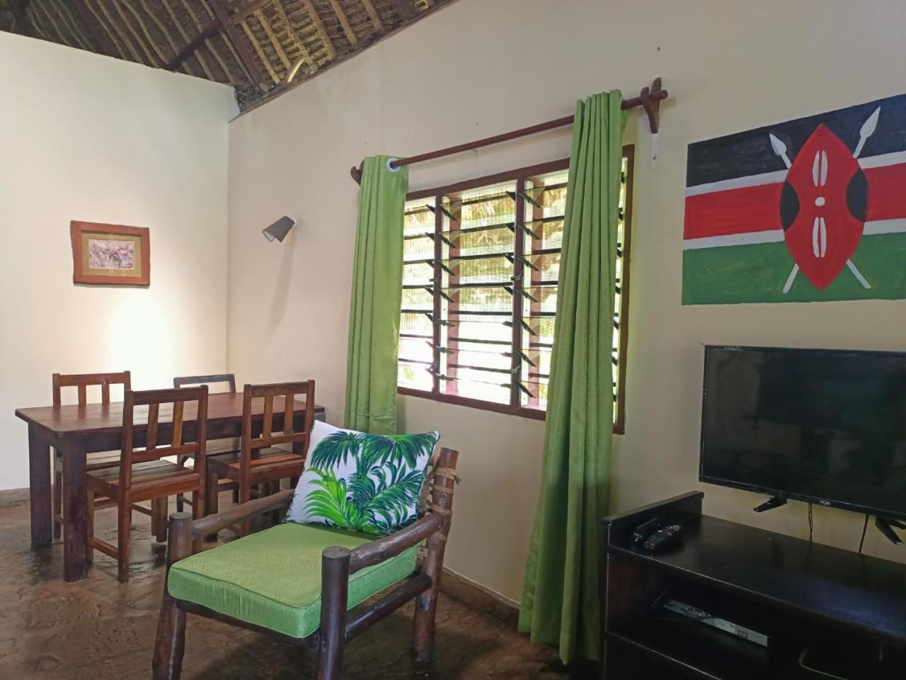 Oasis Diani Beach Villas Kültér fotó